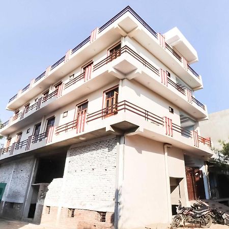 Hotel O The Velvet Chinhat Tiraha Εξωτερικό φωτογραφία