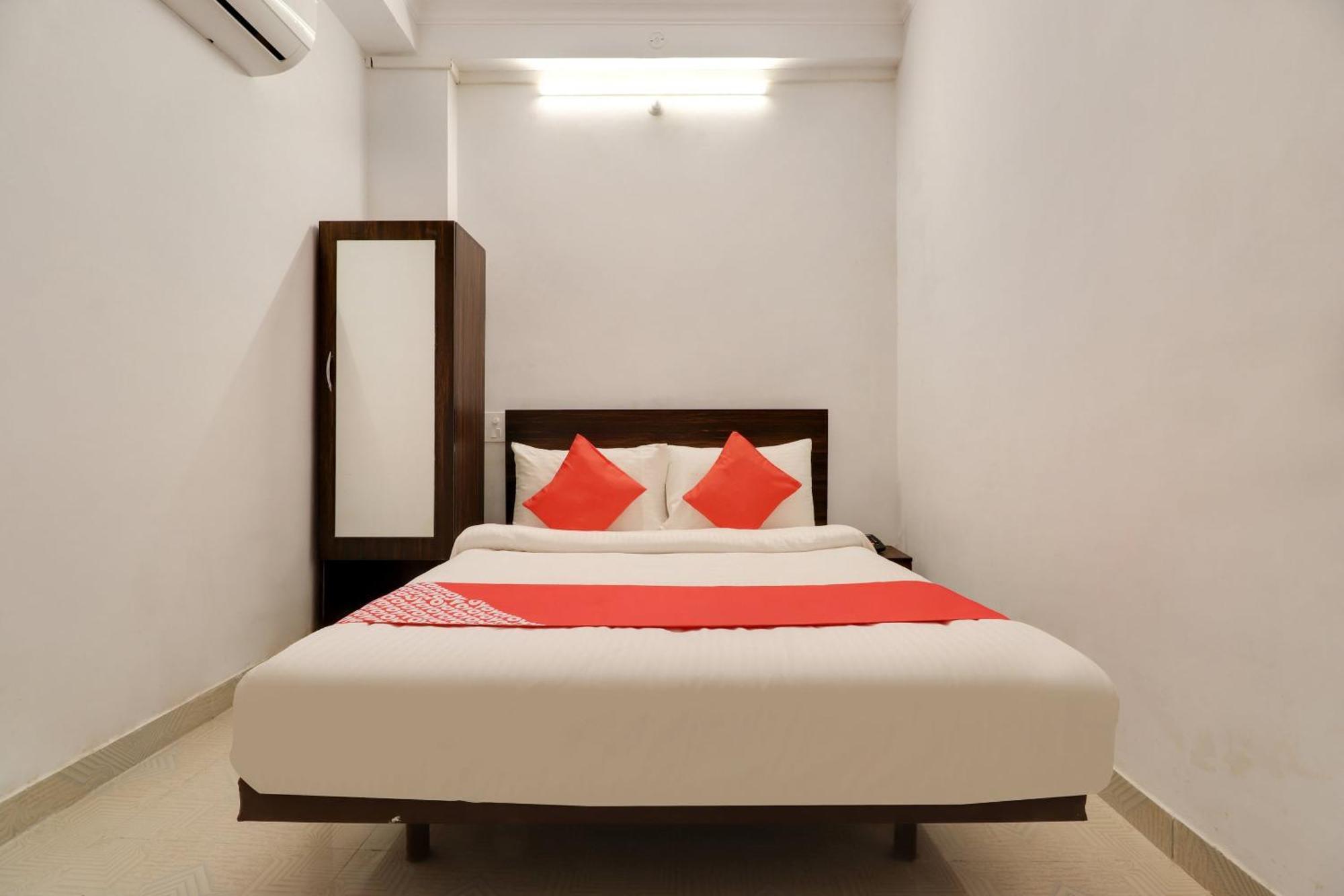 Hotel O The Velvet Chinhat Tiraha Εξωτερικό φωτογραφία